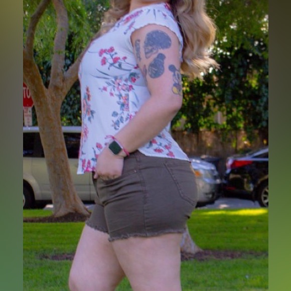 Denim Fueled Olive Green Denim Shorts - Picture 5 of 6